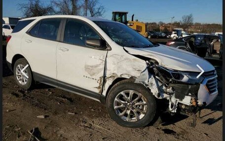 Chevrolet Equinox III, 2020 год, 1 850 000 рублей, 2 фотография