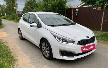KIA cee'd III, 2018 год, 1 500 000 рублей, 2 фотография