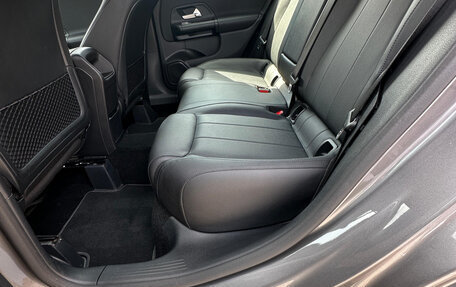 Mercedes-Benz B-Класс, 2019 год, 2 250 000 рублей, 9 фотография