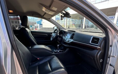 Toyota Highlander III, 2014 год, 3 200 000 рублей, 11 фотография