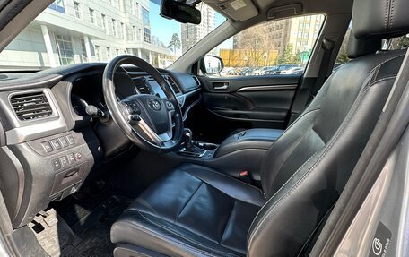 Toyota Highlander III, 2014 год, 3 200 000 рублей, 9 фотография