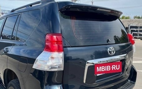 Toyota Land Cruiser Prado 150 рестайлинг 2, 2013 год, 2 500 000 рублей, 13 фотография