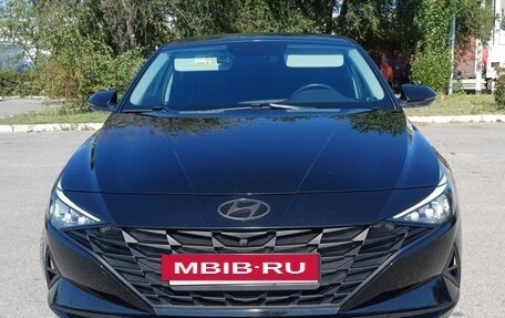 Hyundai Elantra, 2021 год, 2 050 000 рублей, 9 фотография