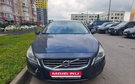 Volvo S60 III, 2011 год, 610 000 рублей, 3 фотография