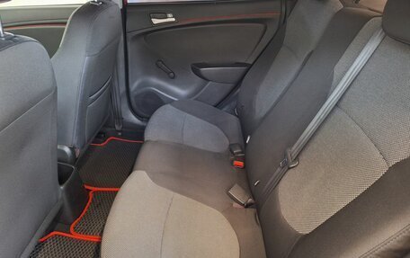 Hyundai Solaris II рестайлинг, 2012 год, 570 000 рублей, 13 фотография