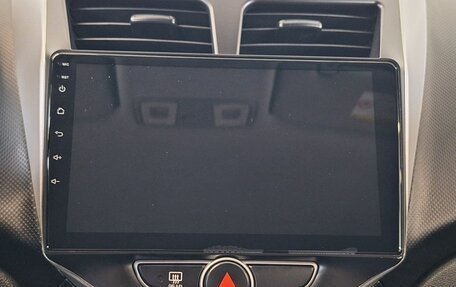 Hyundai Solaris II рестайлинг, 2012 год, 570 000 рублей, 9 фотография