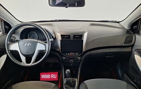 Hyundai Solaris II рестайлинг, 2012 год, 570 000 рублей, 7 фотография