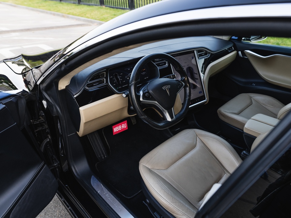 Tesla Model S I, 2016 год, 2 790 000 рублей, 17 фотография