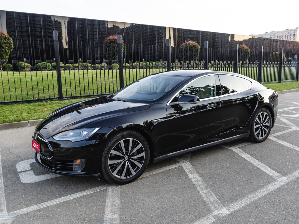 Tesla Model S I, 2016 год, 2 790 000 рублей, 13 фотография