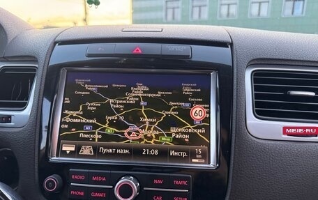Volkswagen Touareg III, 2011 год, 1 915 000 рублей, 15 фотография