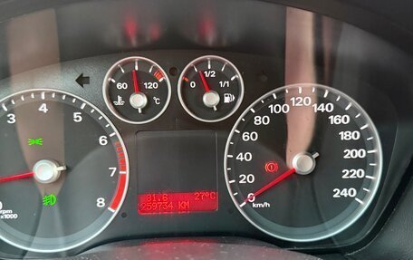 Ford Focus II рестайлинг, 2007 год, 565 000 рублей, 21 фотография