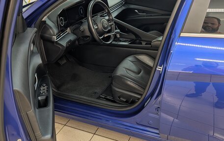 Hyundai Elantra, 2021 год, 2 080 000 рублей, 13 фотография