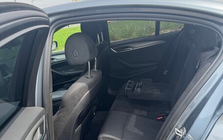 BMW 5 серия, 2019 год, 3 275 000 рублей, 12 фотография