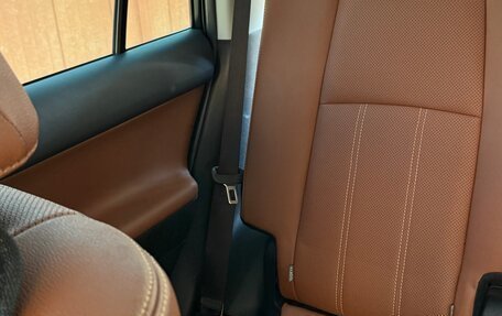Toyota Land Cruiser Prado 150 рестайлинг 2, 2018 год, 6 200 000 рублей, 10 фотография