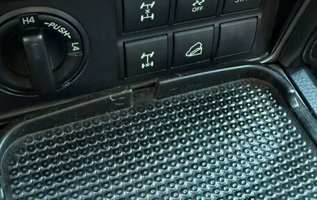Toyota Land Cruiser Prado 150 рестайлинг 2, 2018 год, 6 200 000 рублей, 16 фотография