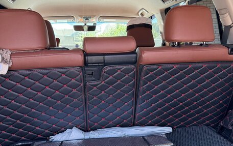 Toyota Land Cruiser Prado 150 рестайлинг 2, 2018 год, 6 200 000 рублей, 25 фотография