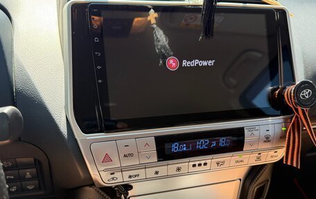 Toyota Land Cruiser Prado 150 рестайлинг 2, 2018 год, 6 200 000 рублей, 19 фотография
