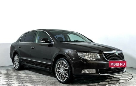 Skoda Superb III рестайлинг, 2012 год, 797 000 рублей, 3 фотография