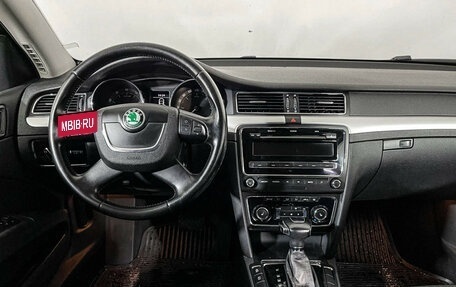 Skoda Superb III рестайлинг, 2012 год, 797 000 рублей, 12 фотография