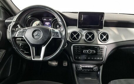 Mercedes-Benz GLA, 2015 год, 1 897 000 рублей, 12 фотография