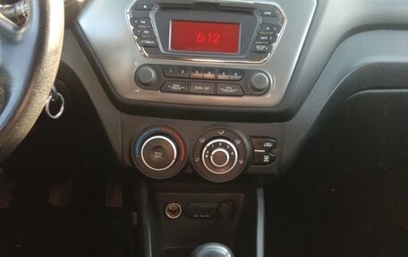 KIA Rio III рестайлинг, 2013 год, 770 000 рублей, 6 фотография