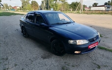 Opel Vectra B рестайлинг, 1998 год, 220 000 рублей, 3 фотография