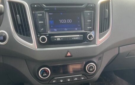 Hyundai Creta I рестайлинг, 2019 год, 1 700 000 рублей, 3 фотография