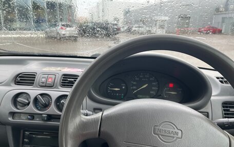 Nissan March II, 1999 год, 110 000 рублей, 10 фотография