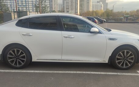 KIA Optima IV, 2018 год, 2 250 000 рублей, 10 фотография