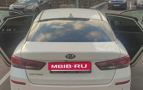 KIA Optima IV, 2018 год, 2 250 000 рублей, 30 фотография