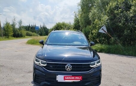 Volkswagen Tiguan II, 2021 год, 3 600 000 рублей, 6 фотография