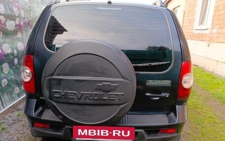 Chevrolet Niva I рестайлинг, 2012 год, 780 000 рублей, 3 фотография
