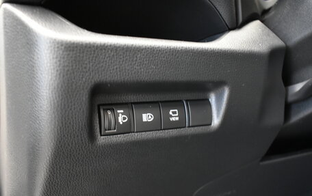 Toyota RAV4, 2023 год, 3 750 000 рублей, 14 фотография