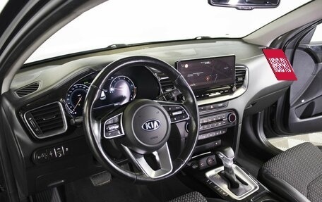 KIA cee'd III, 2020 год, 1 894 000 рублей, 9 фотография
