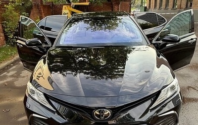 Toyota Camry, 2021 год, 3 600 000 рублей, 1 фотография
