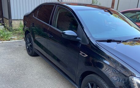 Volkswagen Polo VI (EU Market), 2018 год, 1 580 000 рублей, 2 фотография