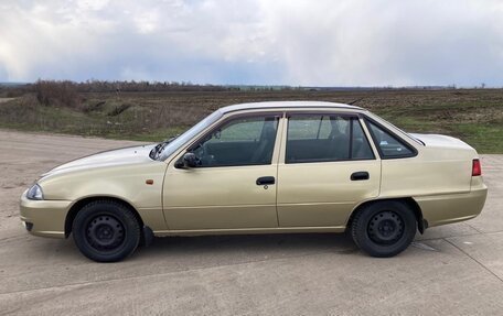 Daewoo Nexia I рестайлинг, 2008 год, 300 000 рублей, 6 фотография