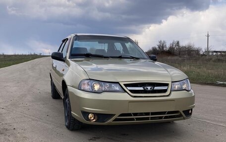 Daewoo Nexia I рестайлинг, 2008 год, 300 000 рублей, 2 фотография