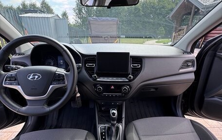 Hyundai Solaris II рестайлинг, 2021 год, 1 650 000 рублей, 9 фотография