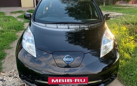 Nissan Leaf I, 2014 год, 780 000 рублей, 2 фотография