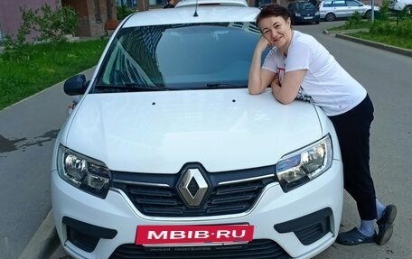 Renault Logan II, 2019 год, 600 000 рублей, 5 фотография