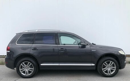 Volkswagen Touareg III, 2008 год, 950 000 рублей, 6 фотография