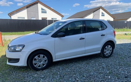Volkswagen Polo VI (EU Market), 2010 год, 619 000 рублей, 2 фотография