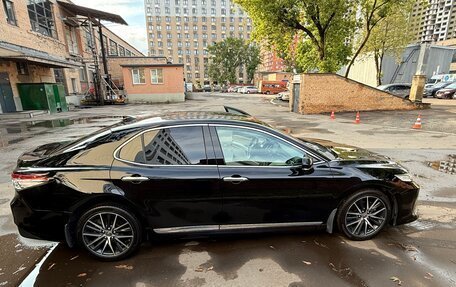 Toyota Camry, 2021 год, 3 600 000 рублей, 9 фотография