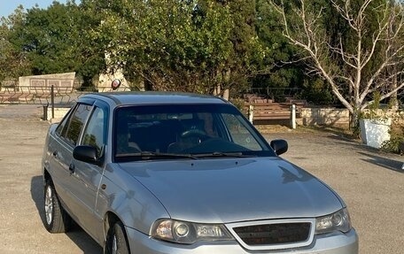 Daewoo Nexia I рестайлинг, 2010 год, 290 000 рублей, 23 фотография