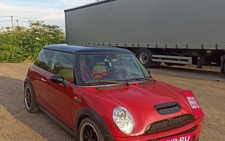 MINI Hatch, 2006 год, 870 000 рублей, 17 фотография