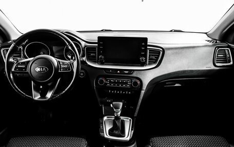 KIA cee'd III, 2021 год, 1 968 000 рублей, 11 фотография