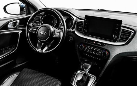 KIA cee'd III, 2021 год, 1 968 000 рублей, 9 фотография
