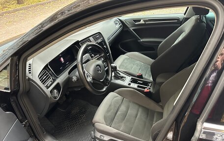 Volkswagen Golf VII, 2018 год, 1 650 000 рублей, 7 фотография
