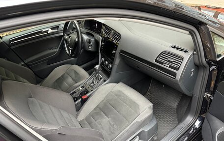 Volkswagen Golf VII, 2018 год, 1 650 000 рублей, 8 фотография